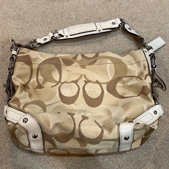 Coach purse - Picture 1 of 2